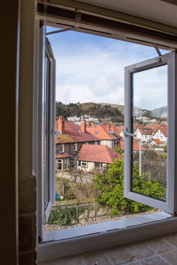 Holiday home No 1 Kennington Court Llandudno